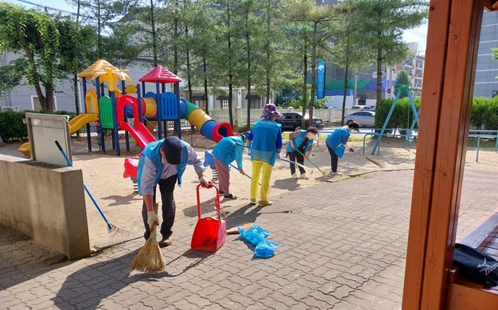 2_익산시_노인일자리 본격 추진_활기찬 노후 지원 (2).jpg