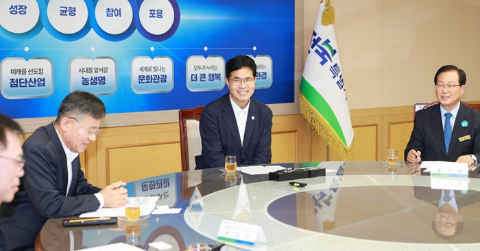 (사진) 전북자치도, 민선 9기 첫 투자협약… 한솔케미칼·동원로엑스 1,770억 원 투자 1.jpg
