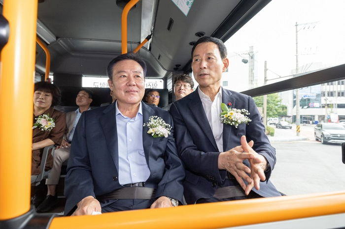 1_익산시, 자율주행 마룡e버스 본격 운행 (3).jpg