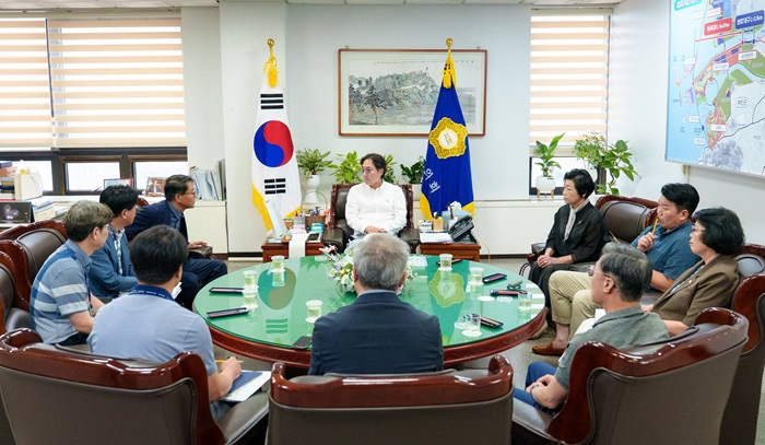 (새만금정책담당관)군산시·군산시의회, 새만금 주요 현안 공동 대응을 위해 협력체계 강화.jpg