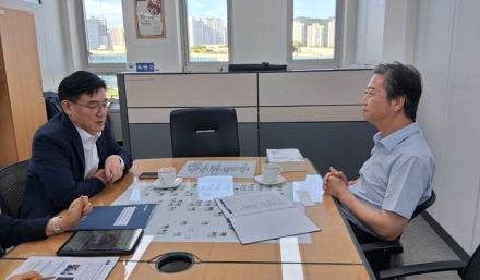 김재준 군산시장, 정부기관 협력 네트워크 본격 가동