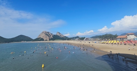 군산 선유도해수욕장, 역대 최다 18만 명 돌파