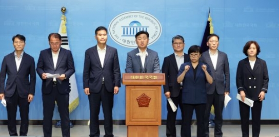 김관영 전북도지사, 국정조사를 통해 '나를 불러 달라'