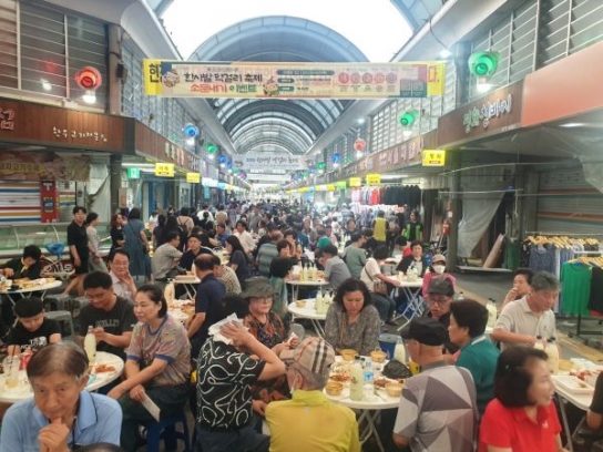 전주전통시장, 사람들의 온기 가득