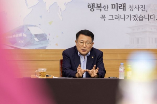 정헌율 익산시장, "위기 속 빛나는 행정력을 보여줄 때"