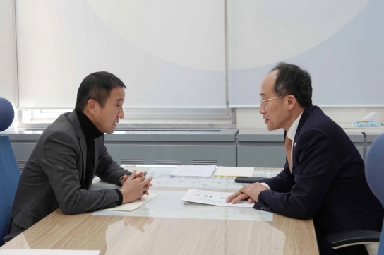 한병도 전북도당 위원장, 추경호 부총리 만나 "새만금 예산 반드시 복원돼야" 피력