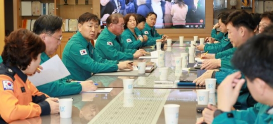 김관영 전북자치도지사, "민주주의-헌정질서 되살리기에 최선"